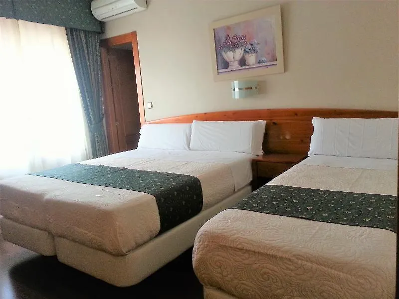 Hotel Alameda Málaga 2*,